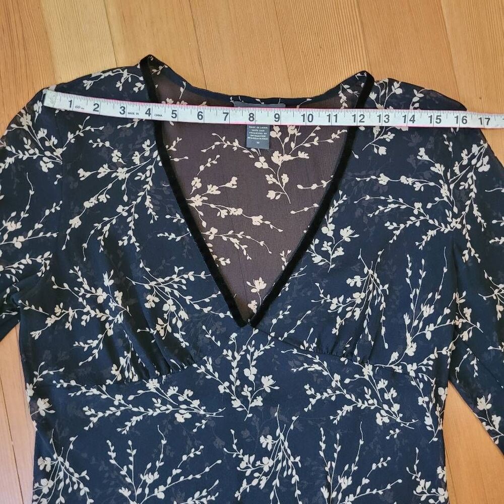 Vintage Y2K Banana Republic 100% silk‎ babydoll top dark floral whimsigoth goth - Picture 10 of 13